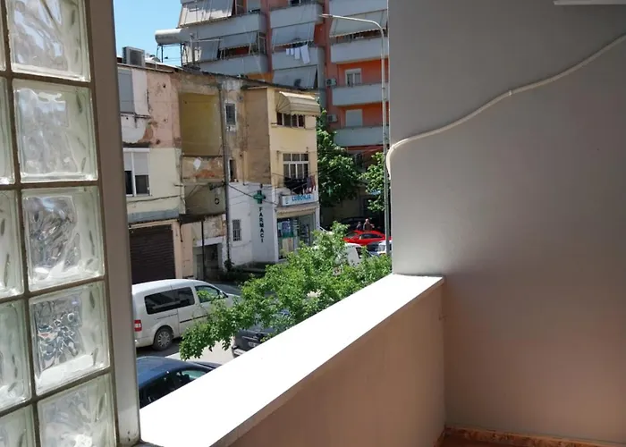 Sweet Wilson Square * Tirana